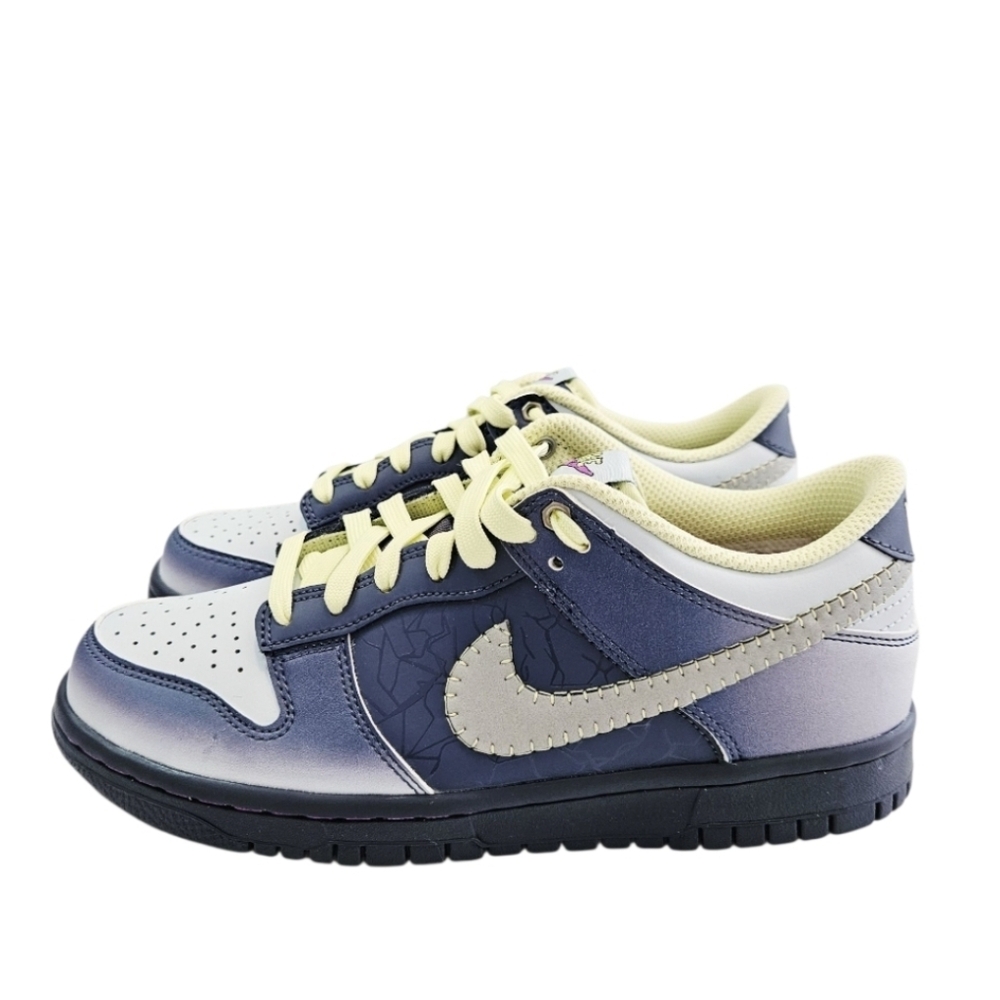Nike Dunk Low (PS) Halloween - I am Fearless! Size 5Y Youths Sneakers FQ8354-491